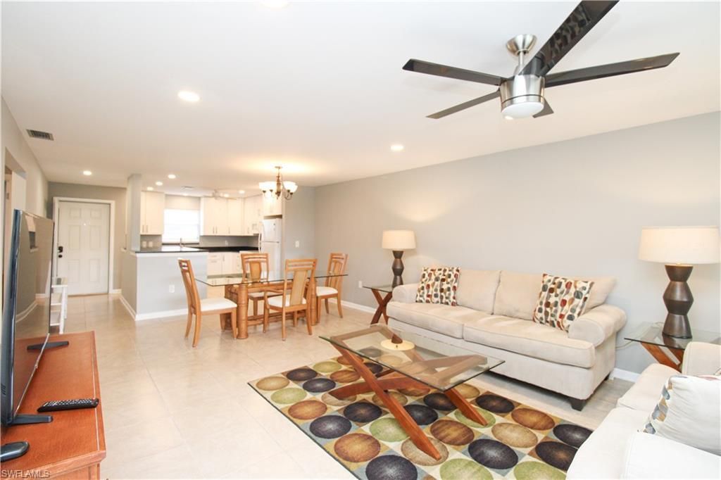 600 Valley Stream Dr , Unit F9, Naples, FL 34113 Photo