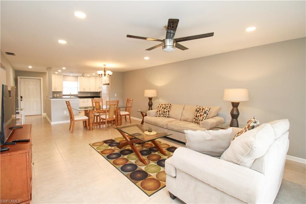 600 Valley Stream Dr , Unit F9, Naples, FL 34113 Photo