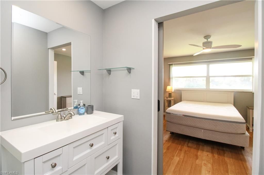 600 Valley Stream Dr , Unit F9, Naples, FL 34113 Photo