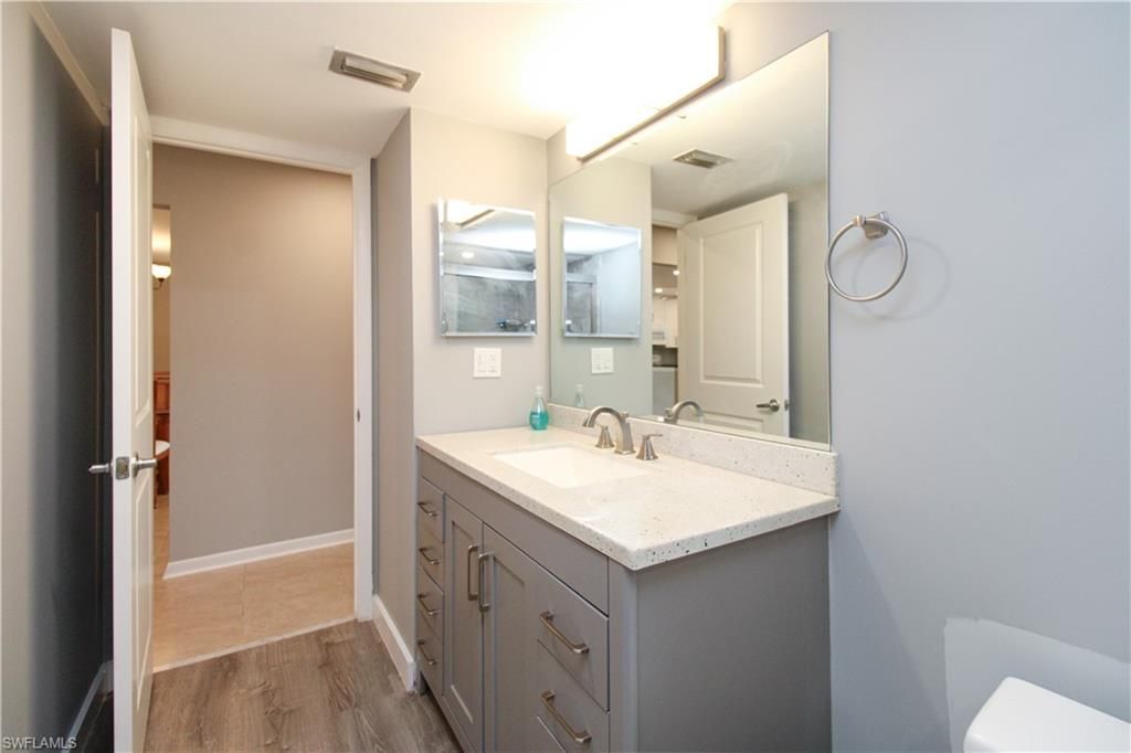 600 Valley Stream Dr , Unit F9, Naples, FL 34113 Photo