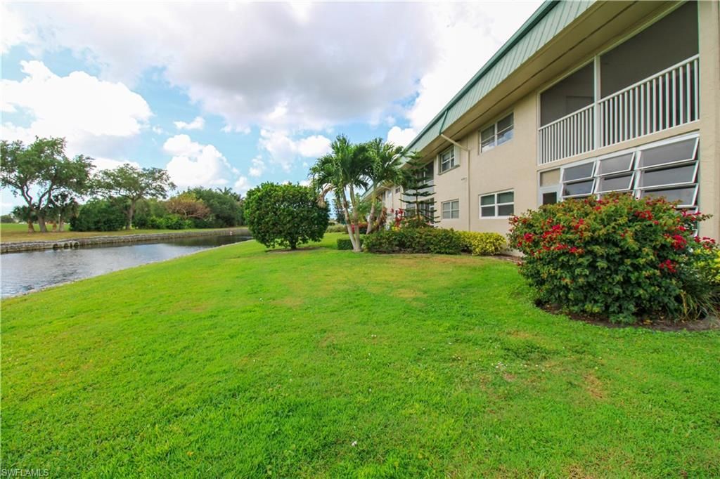 600 Valley Stream Dr , Unit F9, Naples, FL 34113 Photo