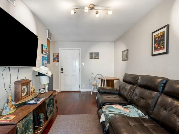 2020 S Congress Ave, Unit 1122, Austin, TX 78704