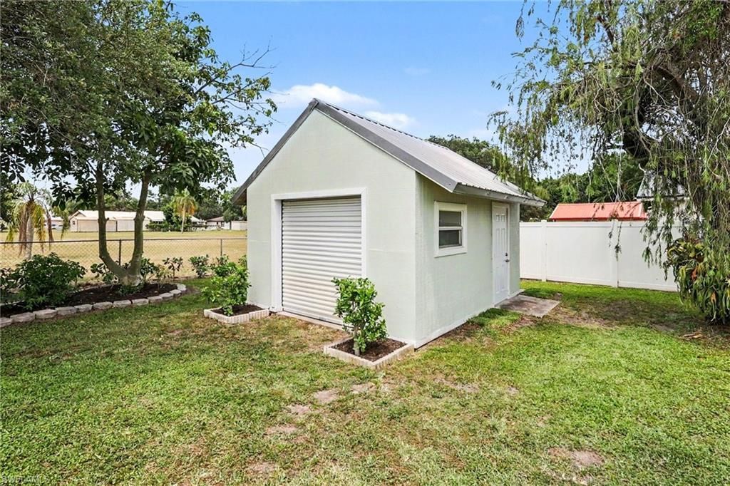 205 E Sugarland Cir, Clewiston, FL 33440 Photo