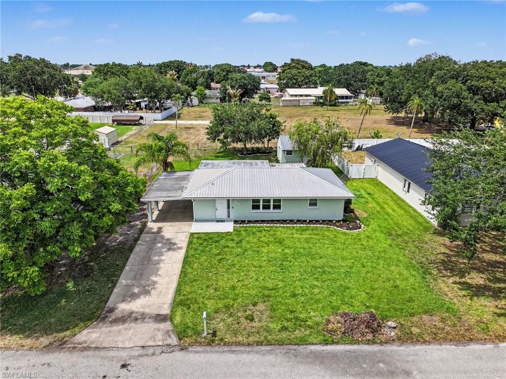 205 E Sugarland Cir, Clewiston, FL 33440 Photo