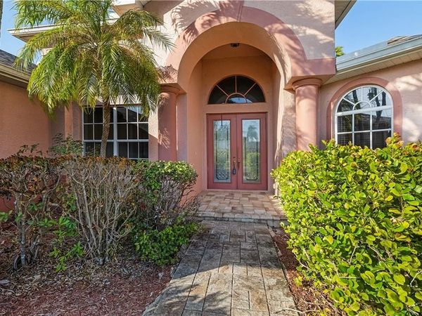 325 SE 21st ST , CAPE CORAL, FL 33990
