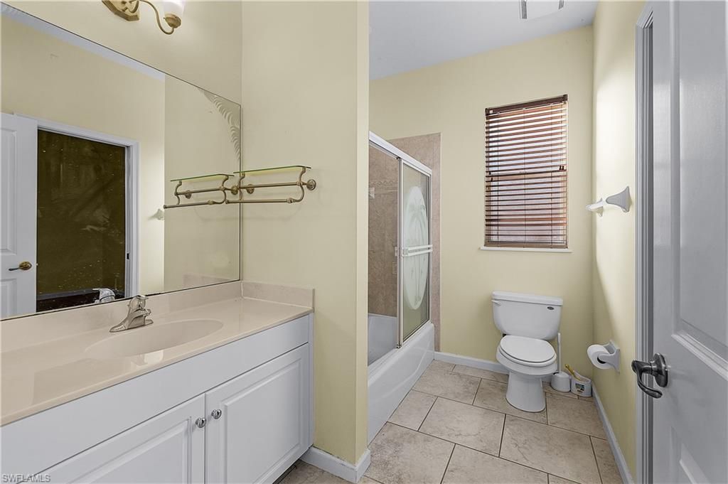 325 SE 21st St , Cape Coral, FL 33990 Photo