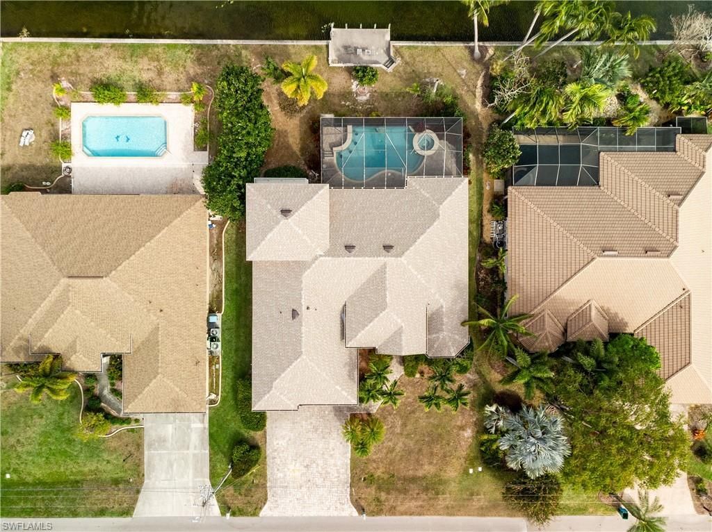 325 SE 21st St , Cape Coral, FL 33990 Photo