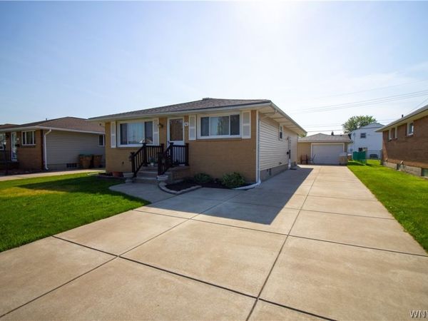 60 Joanne Lane, Buffalo, NY 14227