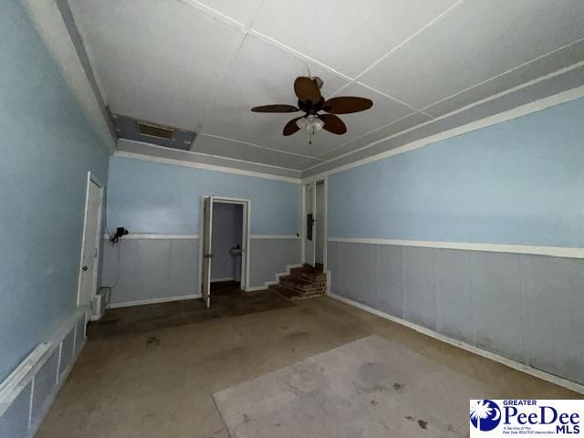 2398 Hotel St Photo 19