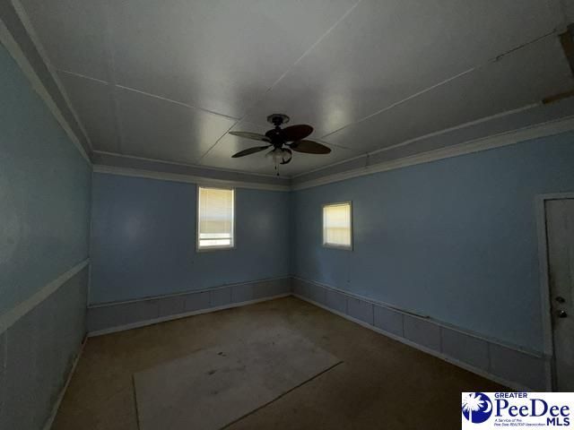 2398 Hotel St Photo 20