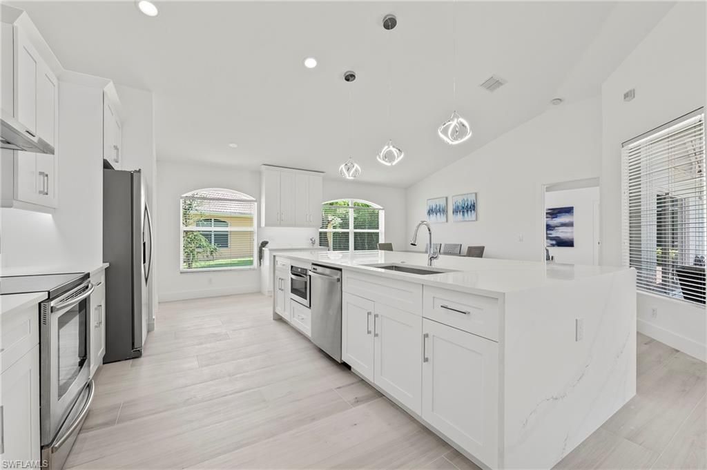 2050 Terrazzo Ln, Naples, FL 34104 Photo