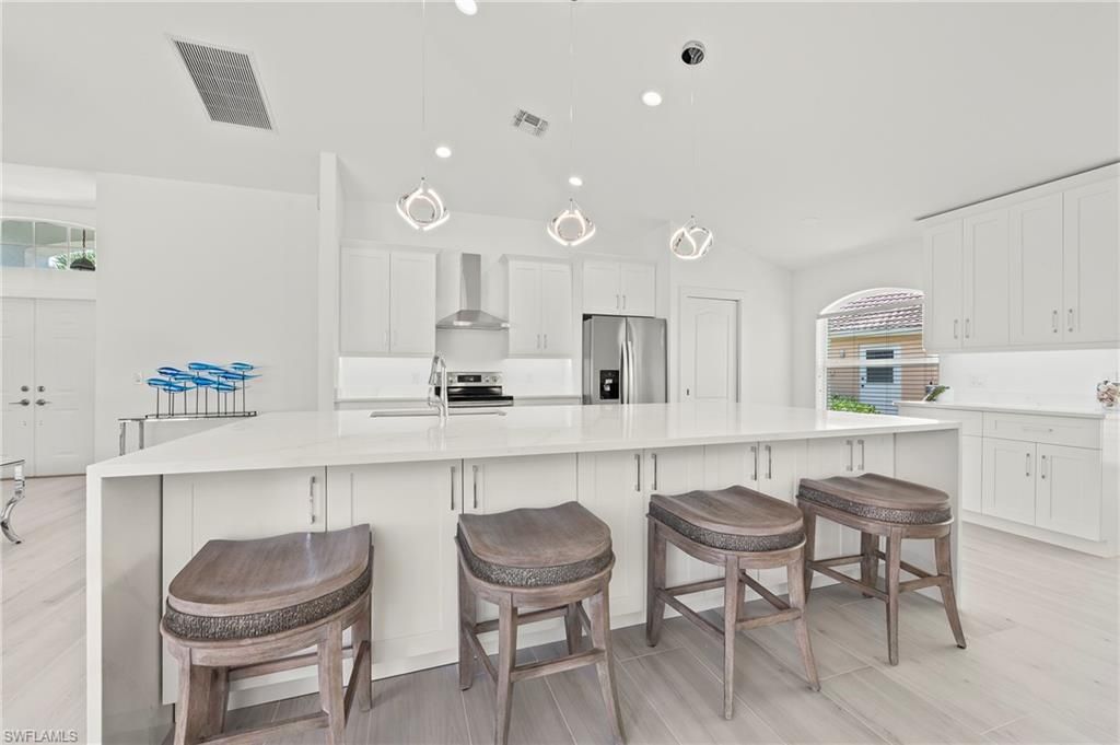 2050 Terrazzo Ln, Naples, FL 34104 Photo