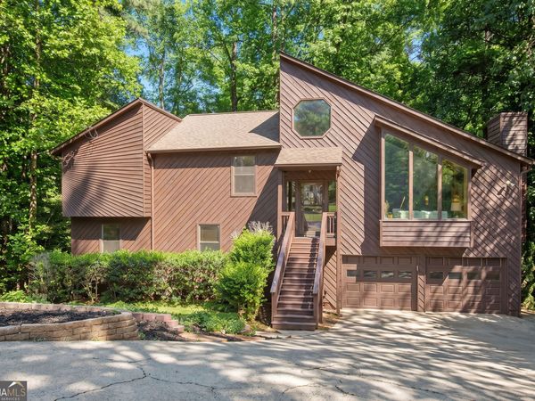 587 Norman Way NW, Kennesaw, GA 30144