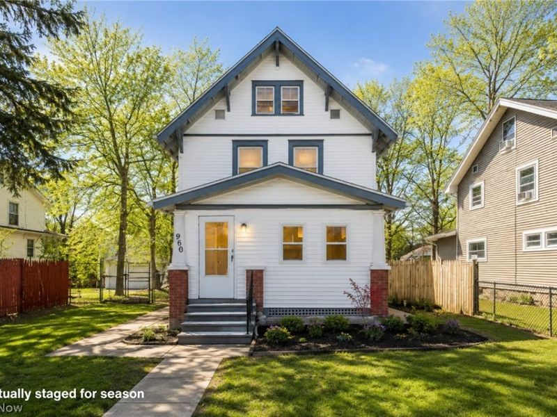 960 Whittier Avenue, Akron, OH 44320 Photo 1