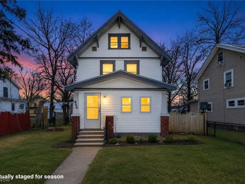 960 Whittier Avenue, Akron, OH 44320 Photo 2