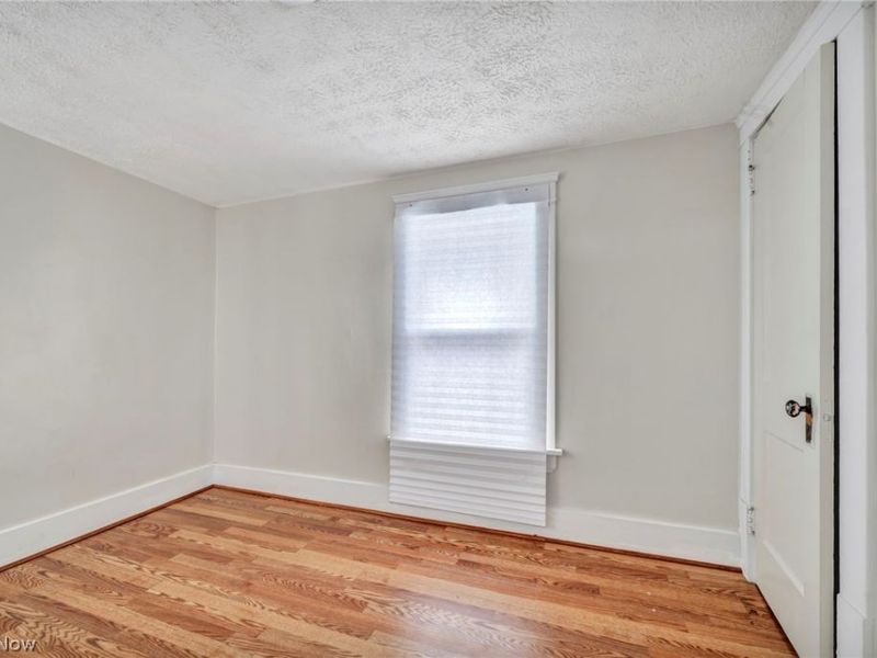 960 Whittier Avenue, Akron, OH 44320 Photo 23