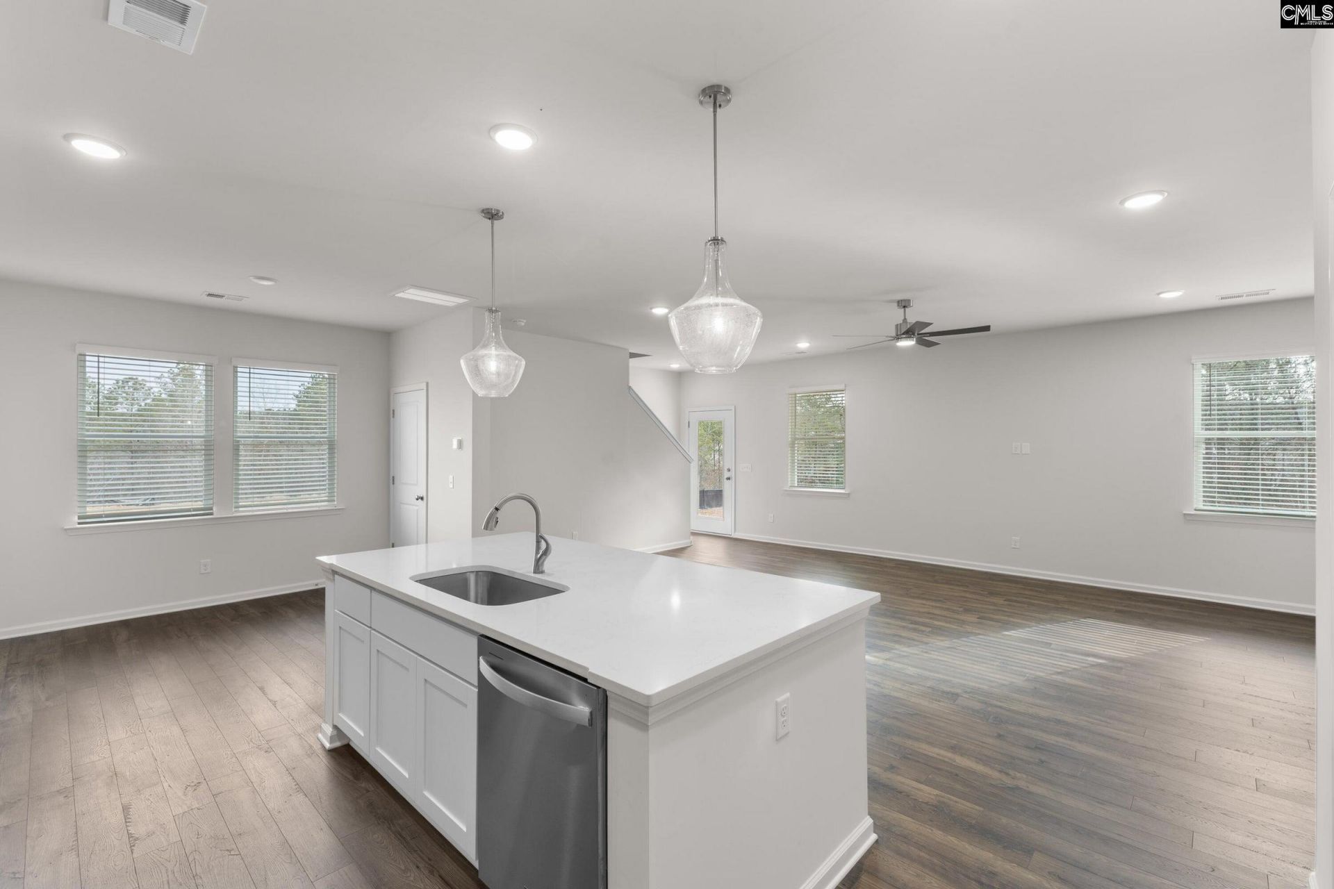 298 Balbriggan Place  Photo 8