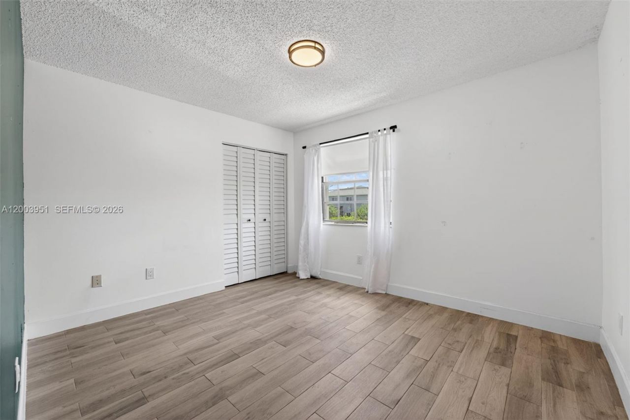 889 Hamilton Dr , Unit 889D, Homestead, FL 33034 Photo