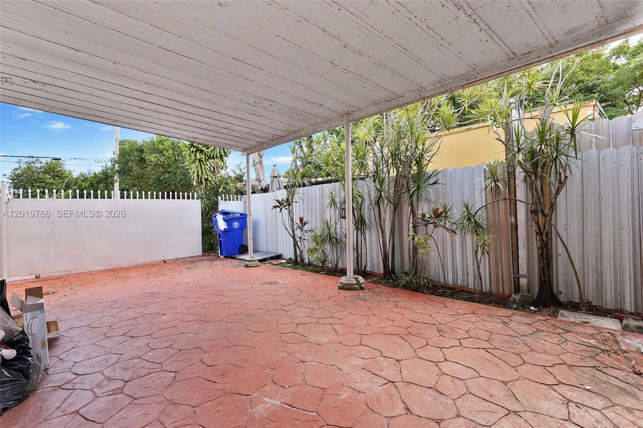 Please Call For Address, Miami, FL 33126 Photo