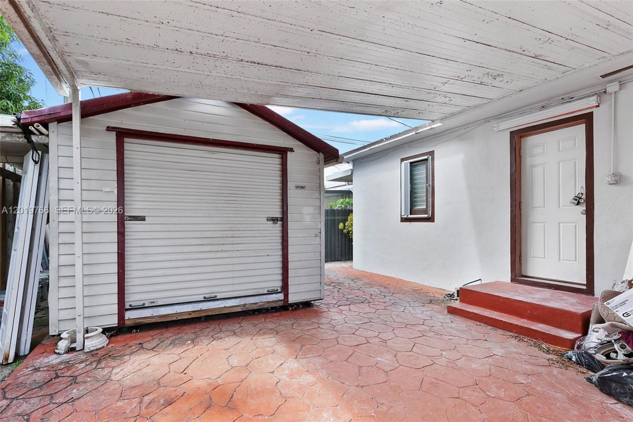 Please Call For Address, Miami, FL 33126 Photo