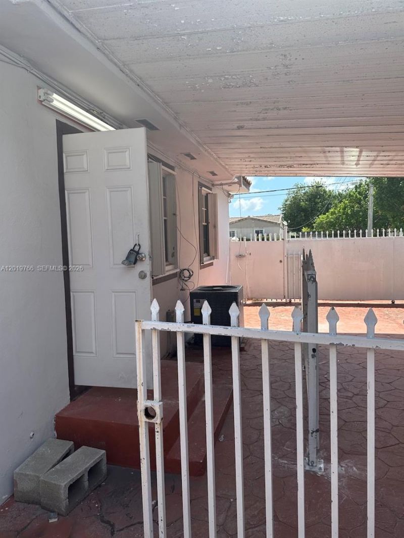 Please Call For Address, Miami, FL 33126 Photo