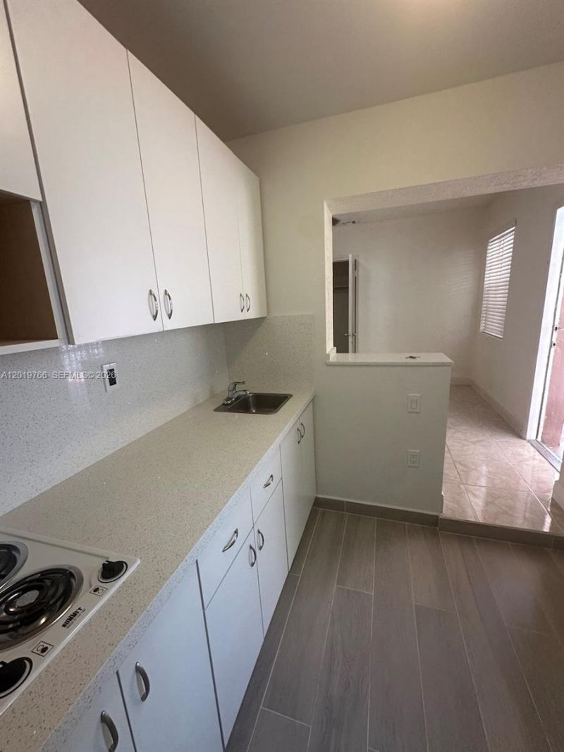 Please Call For Address, Miami, FL 33126 Photo