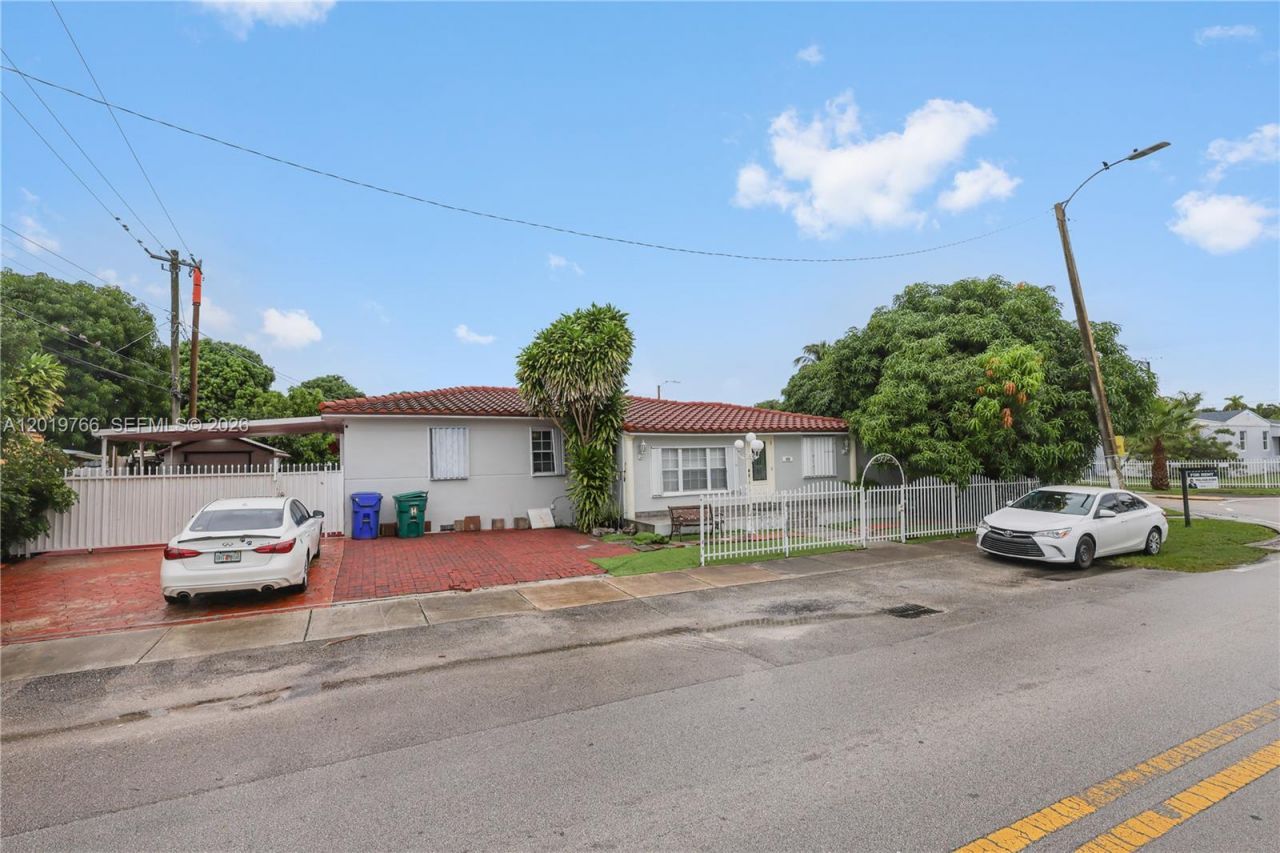 Please Call For Address, Miami, FL 33126 Photo