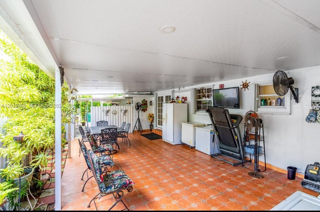 Please Call For Address, Miami, FL 33126 Photo