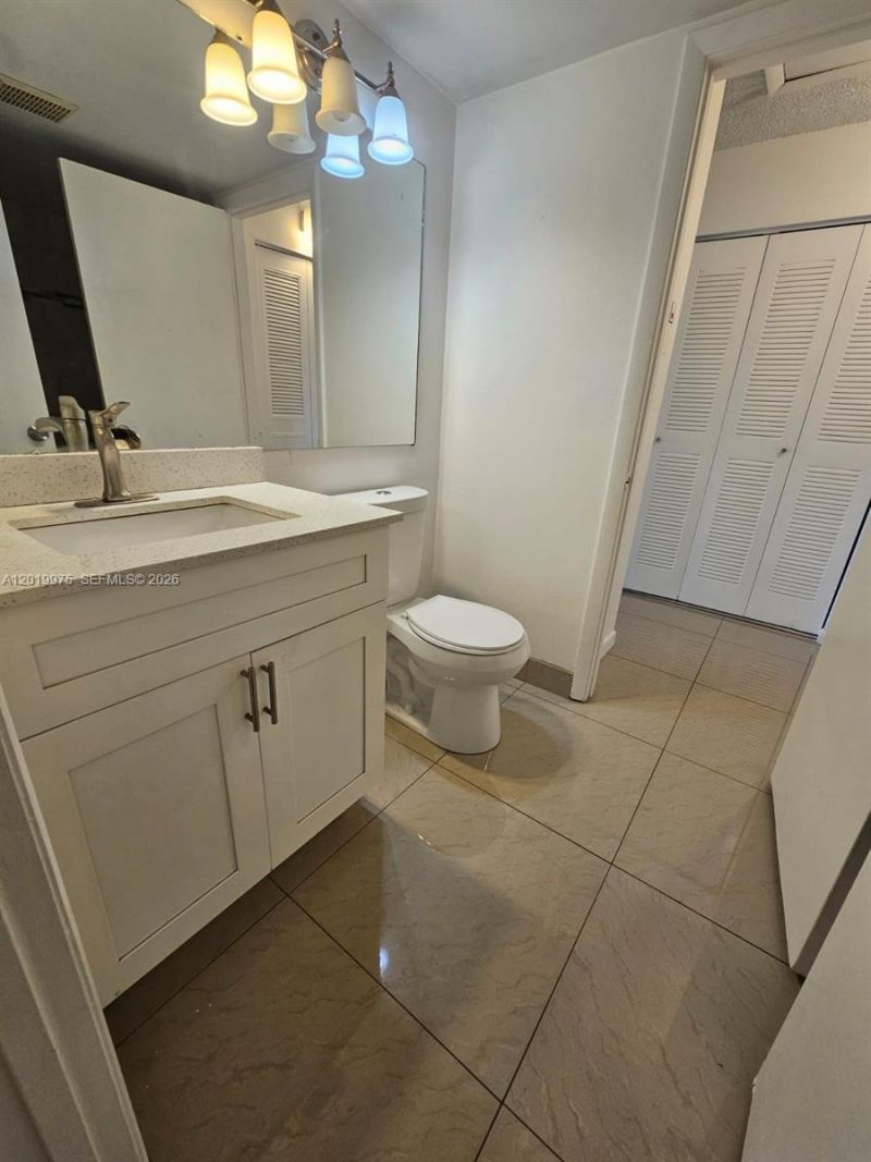 1105 Green Pine Blvd, Unit E3, West Palm Beach, FL 33409 Photo