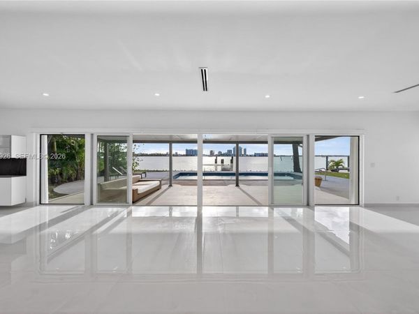 1101 S Shore Dr , Unit 1, Miami Beach, FL 33141