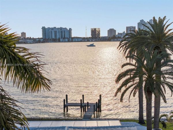 1101 S Shore Dr, Unit 1, Miami Beach, FL 33141