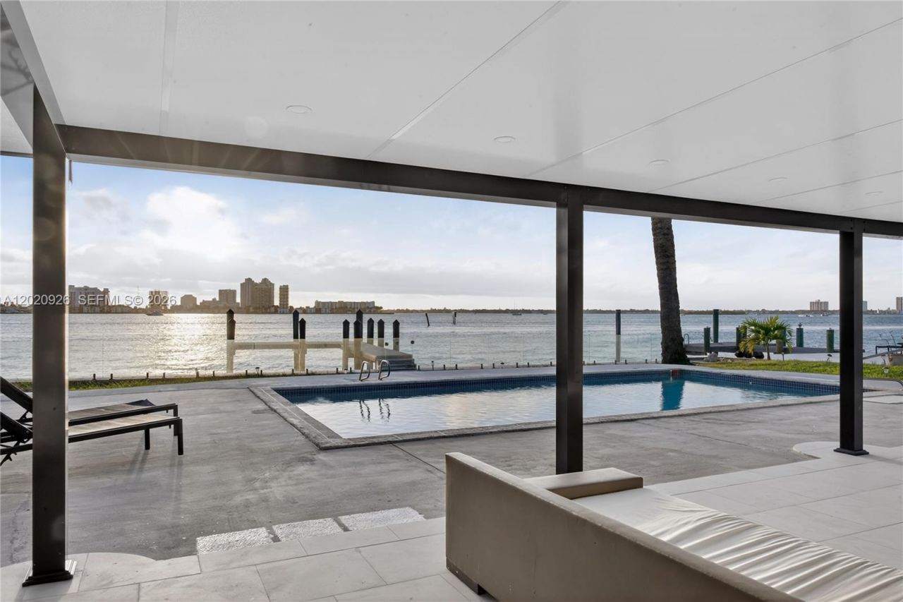 1101 S Shore Dr , Unit 1, Miami Beach, FL 33141 Photo