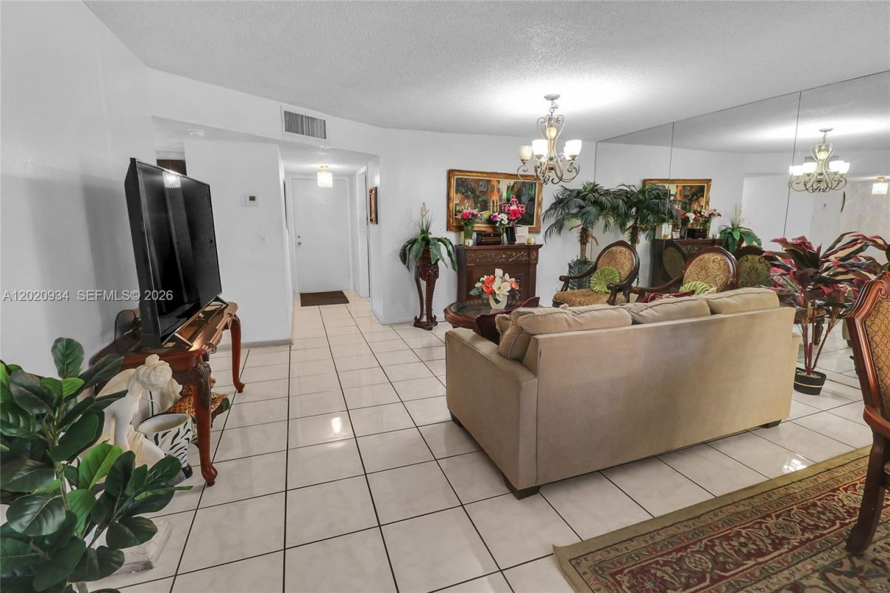 4851 NW 21st St, Unit 107, Lauderhill, FL 33313 Photo