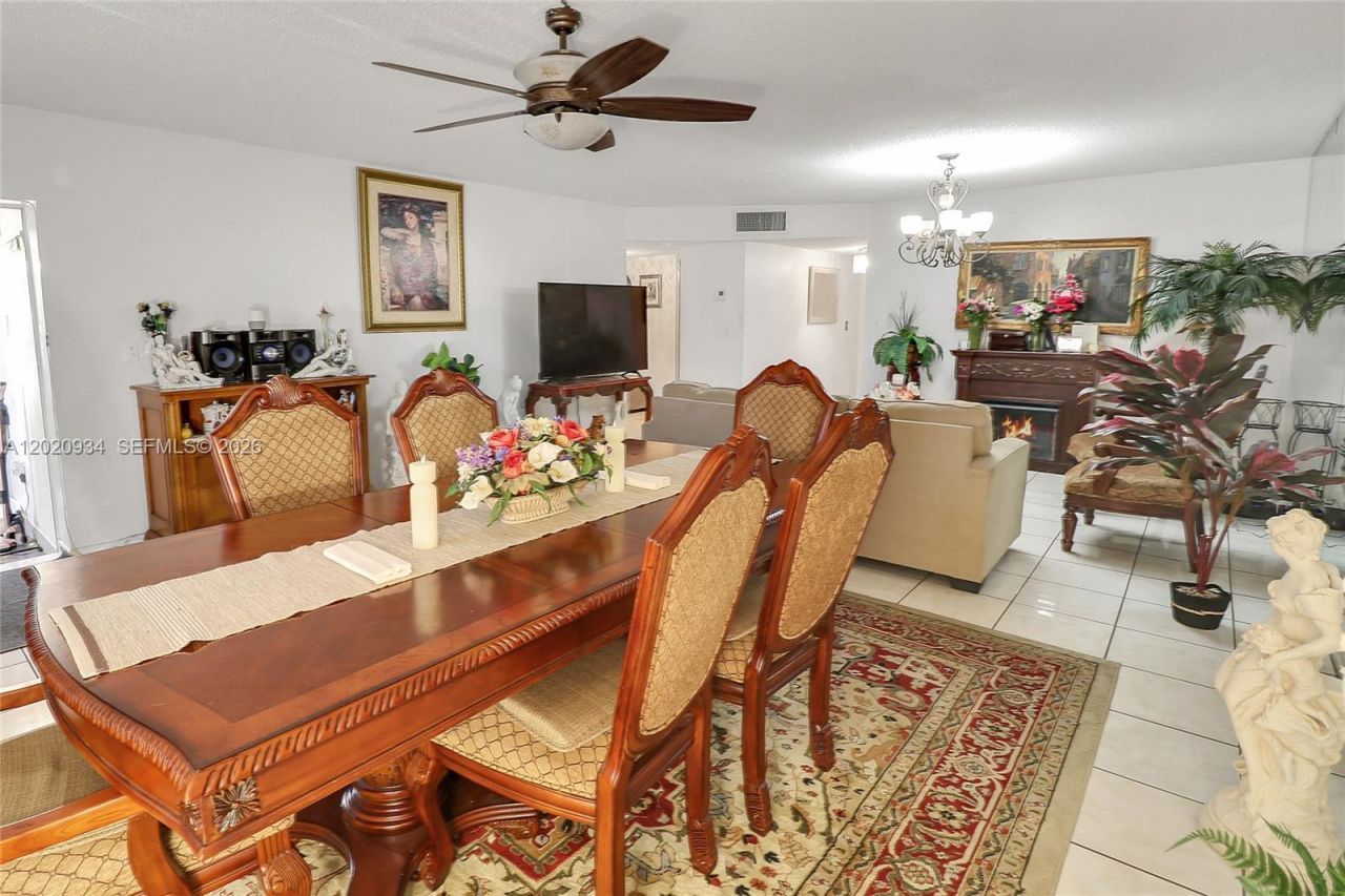 4851 NW 21st St, Unit 107, Lauderhill, FL 33313 Photo