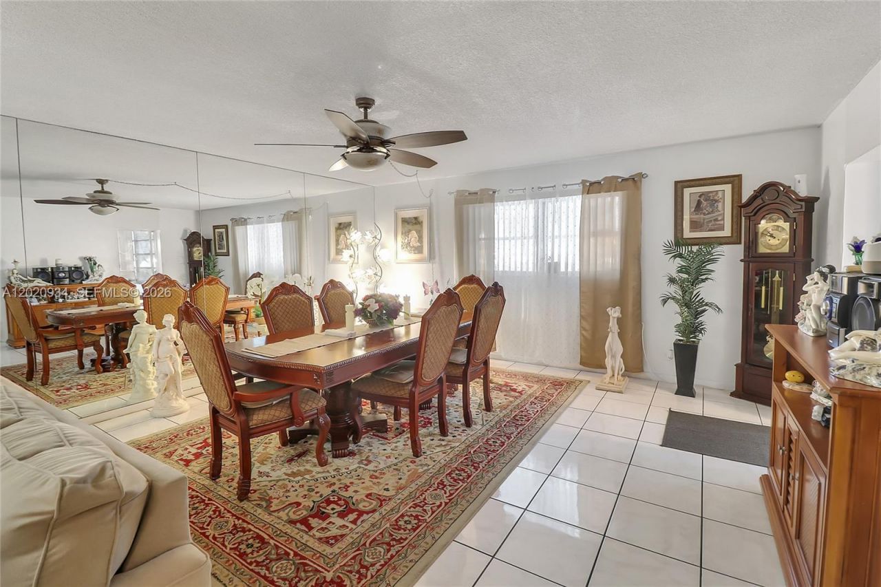 4851 NW 21st St, Unit 107, Lauderhill, FL 33313 Photo