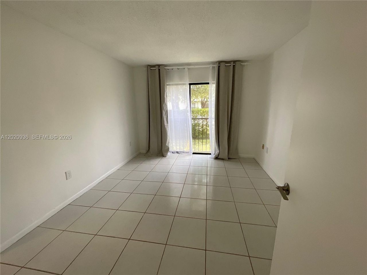 13045 SW 68th St, Unit 102, Miami, FL 33183 Photo