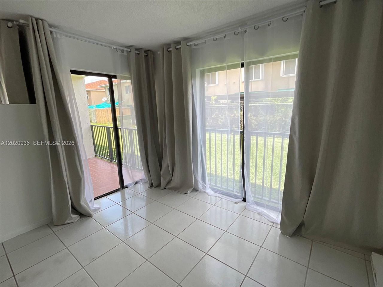 13045 SW 68th St, Unit 102, Miami, FL 33183 Photo