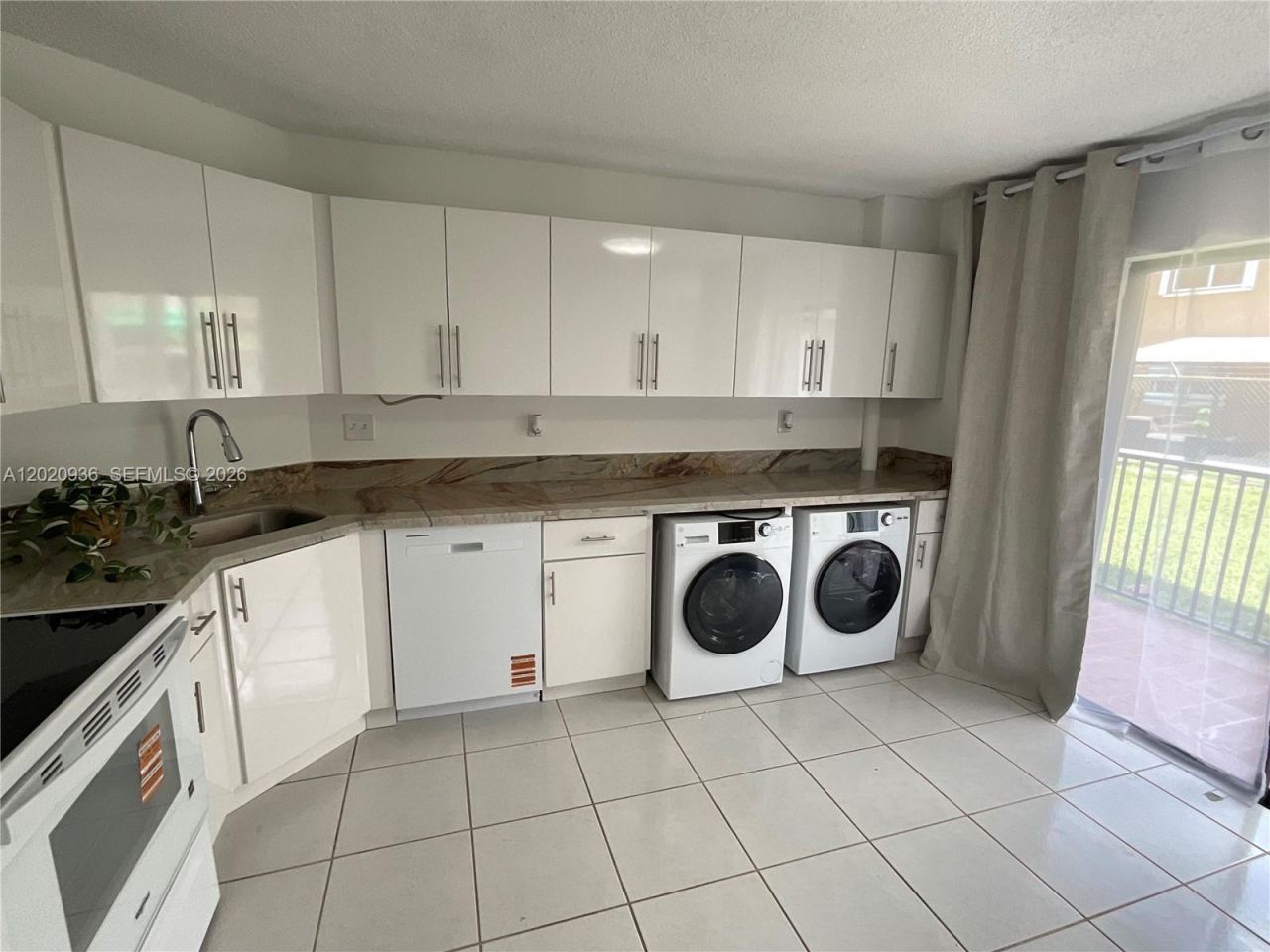 13045 SW 68th St, Unit 102, Miami, FL 33183 Photo