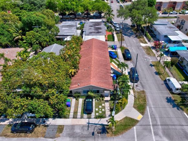 3501 SW 12th St , Miami, FL 33135
