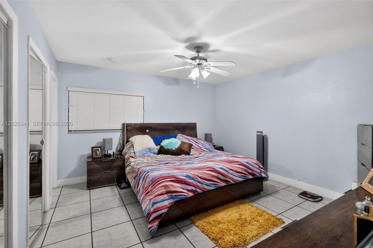 3501 SW 12th St , Miami, FL 33135 Photo