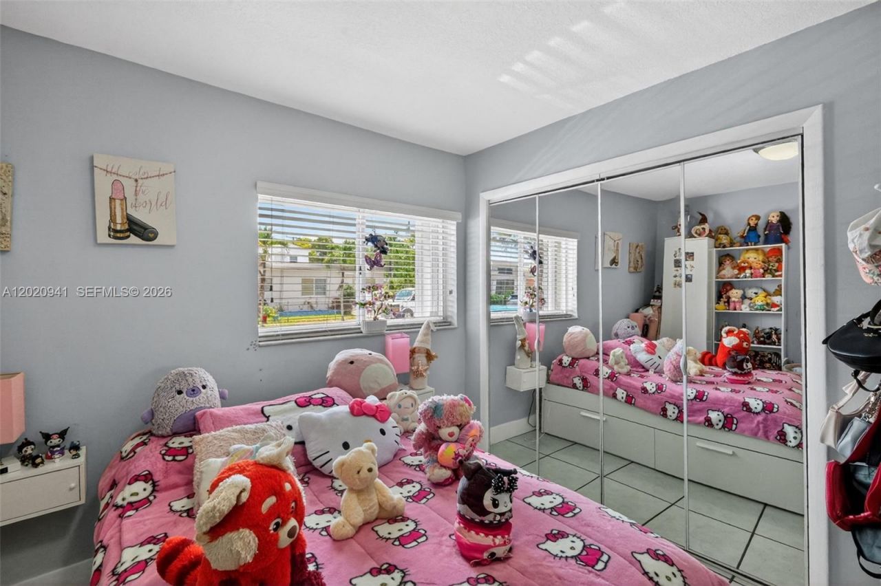 3501 SW 12th St , Miami, FL 33135 Photo