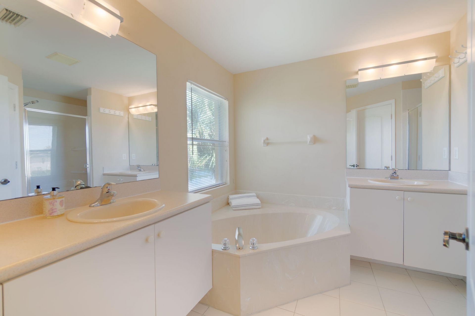 213 River Bluff Lane, Royal Palm Beach, FL 33411 Photo