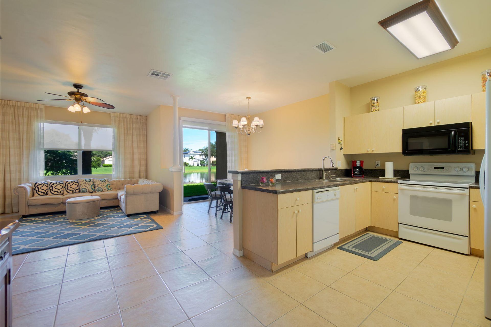 213 River Bluff Lane, Royal Palm Beach, FL 33411 Photo