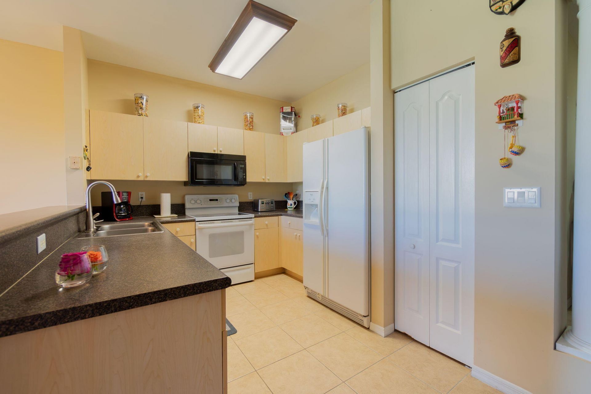 213 River Bluff Lane, Royal Palm Beach, FL 33411 Photo