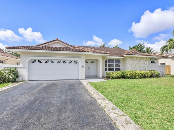 7484 NW 21st Street, Margate, FL 33063