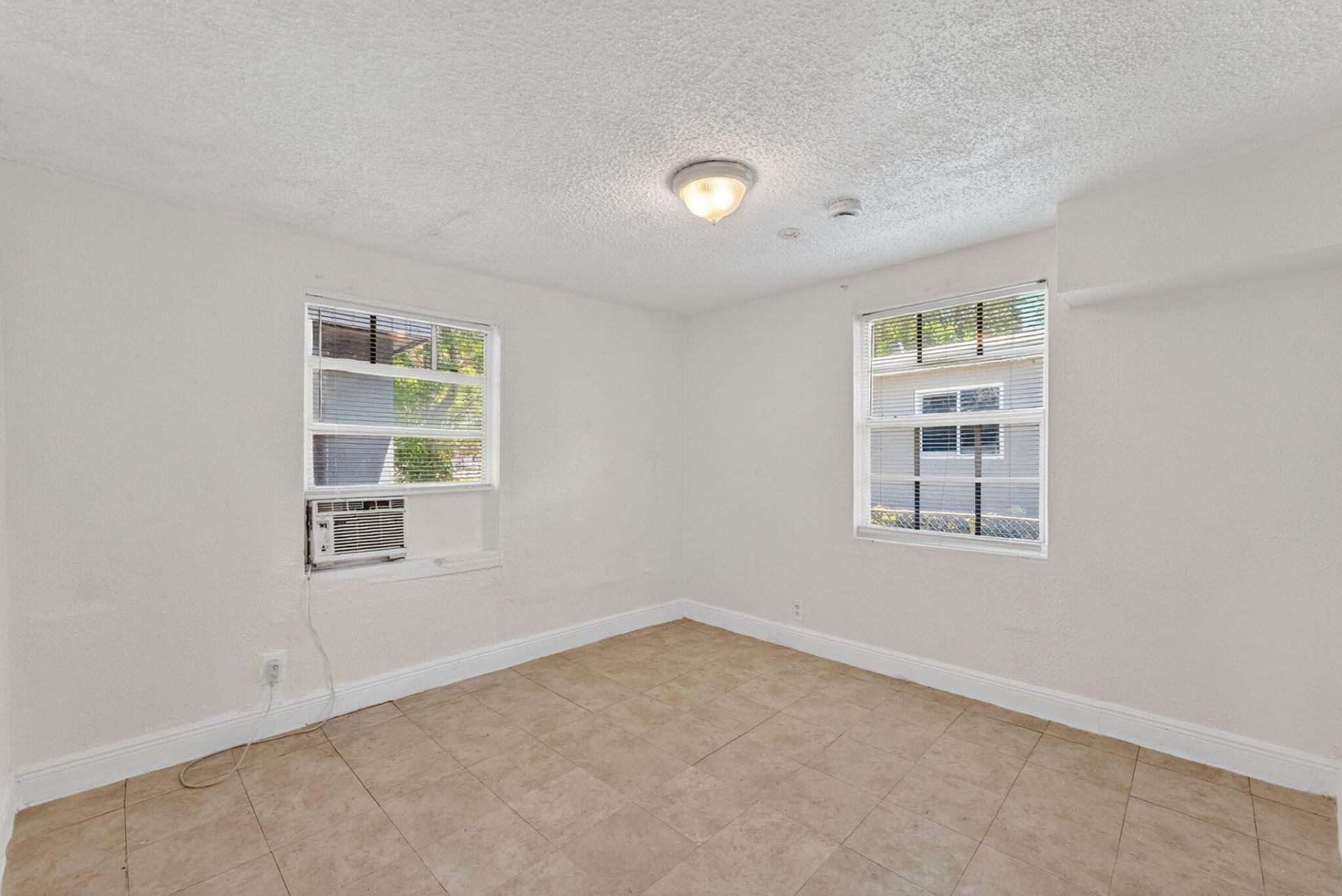 2917 NW 7th Court, Unit 2917, Fort Lauderdale, FL 33311 Photo