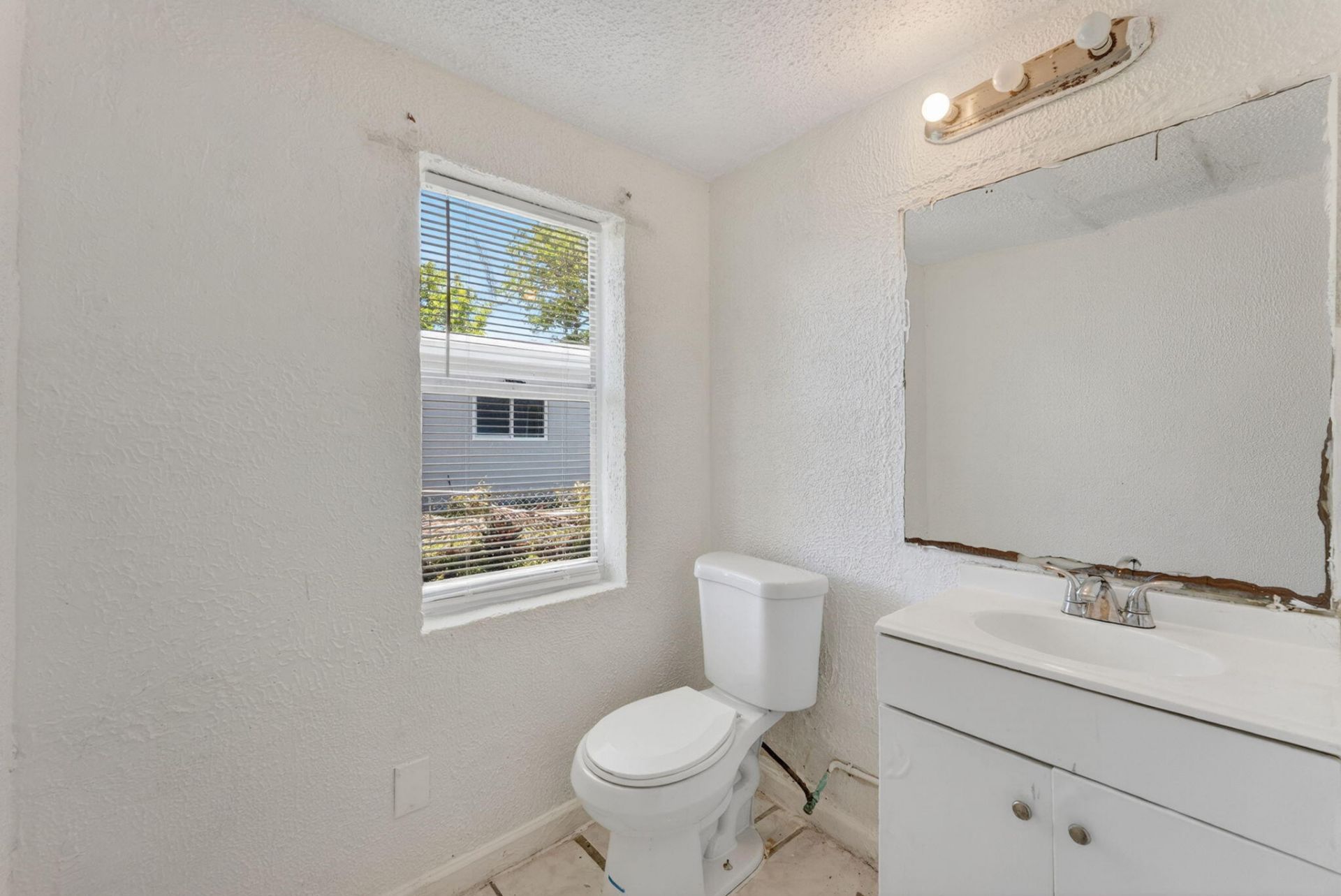 2917 NW 7th Court, Unit 2917, Fort Lauderdale, FL 33311 Photo