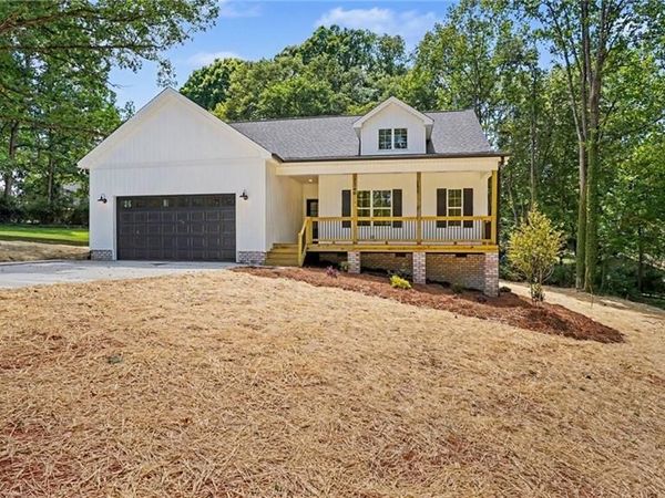 7340 Church Street , Rural Hall, NC 27045