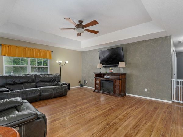 812 Timberland Circle , Mt Vernon, MO 65712