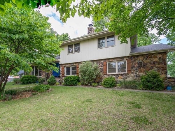 3032 E Covington Street , Springfield, MO 65804